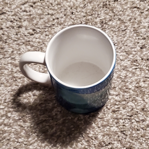 12/$30   ☕️ BNWT Vancouver aquarium keepsake mug - Picture 5 of 7